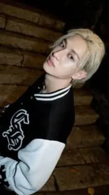 ai character: Bangchan background