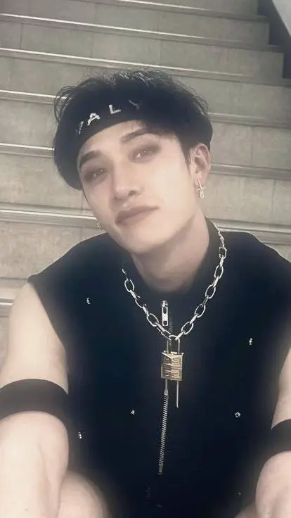 ai character: BangChan background