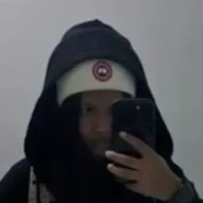 chat with ai character: Solelii💰