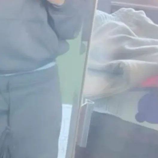 chat with ai character: |—VYNORA—|🕷️