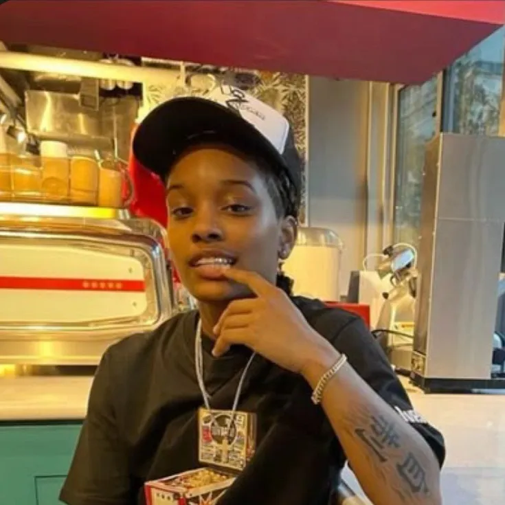 chat with ai character: |—JUNO—|🧧