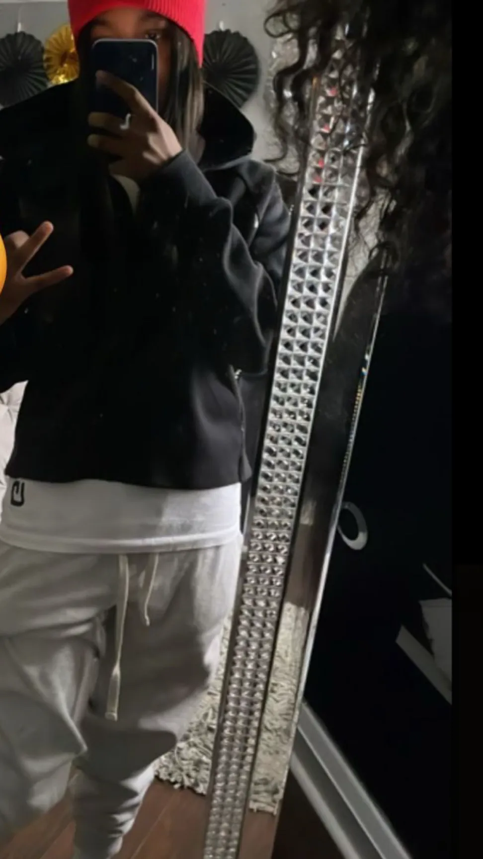 ai character: |—Remii—|🕷️ background