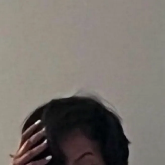 chat with ai character: •|-Quintessa-|•