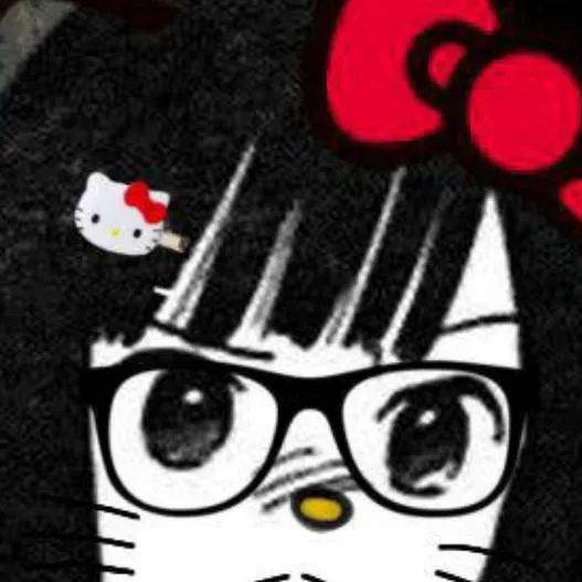 chat with ai character: Danina💋