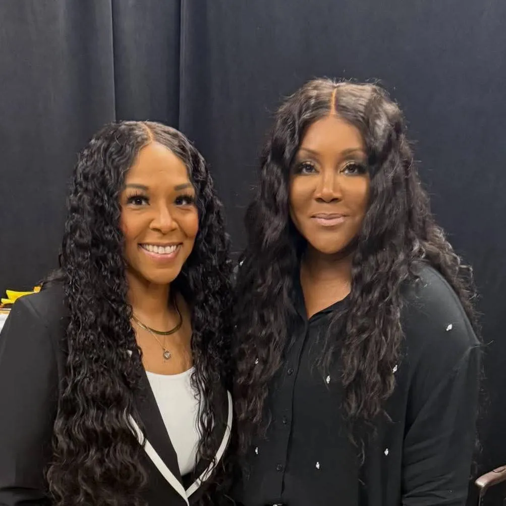 chat with ai character: Dr Juanita Bynum  