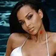 chat with ai character: Lisaraye  Mccoy 