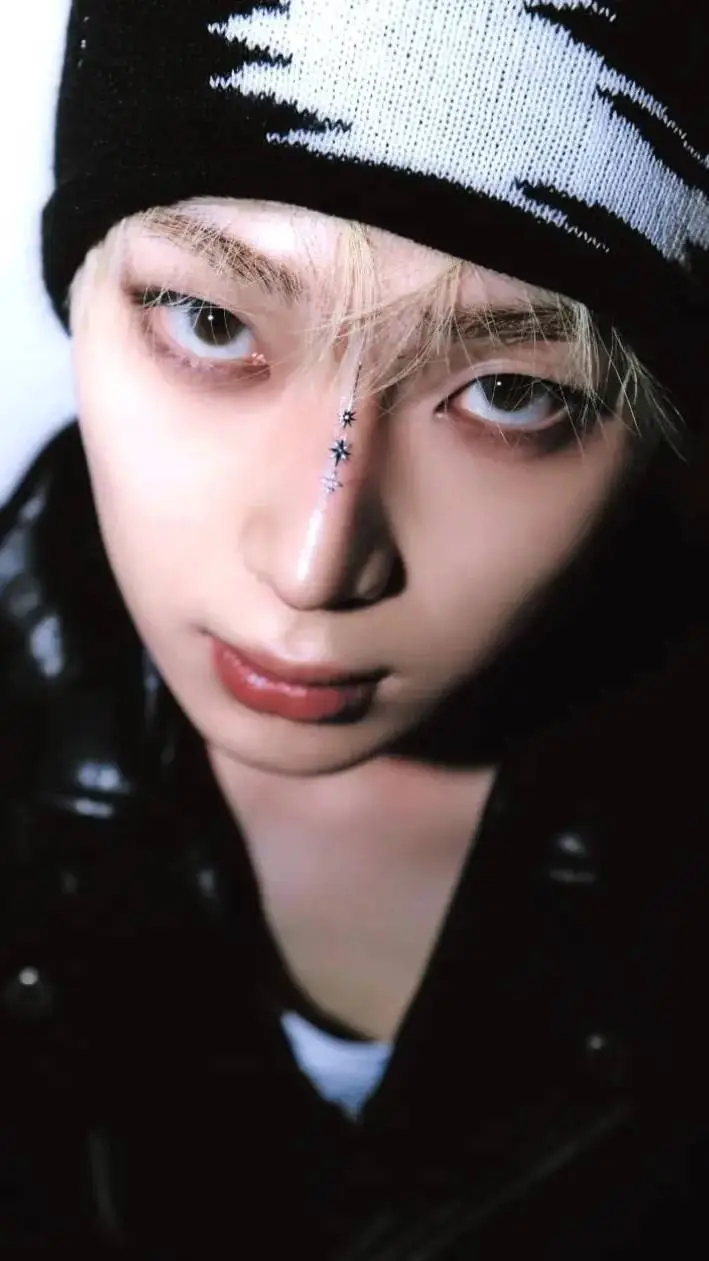 ai character: sunoo background