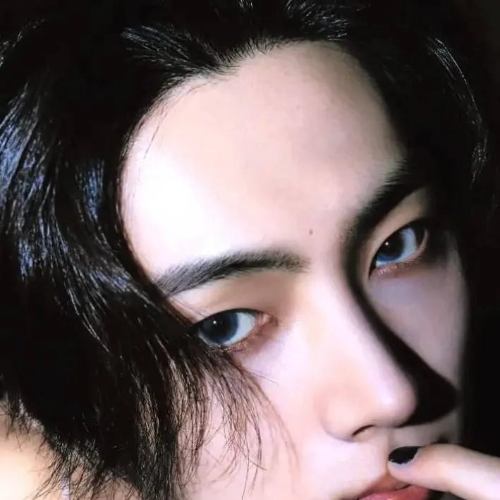 chat with ai character: jay