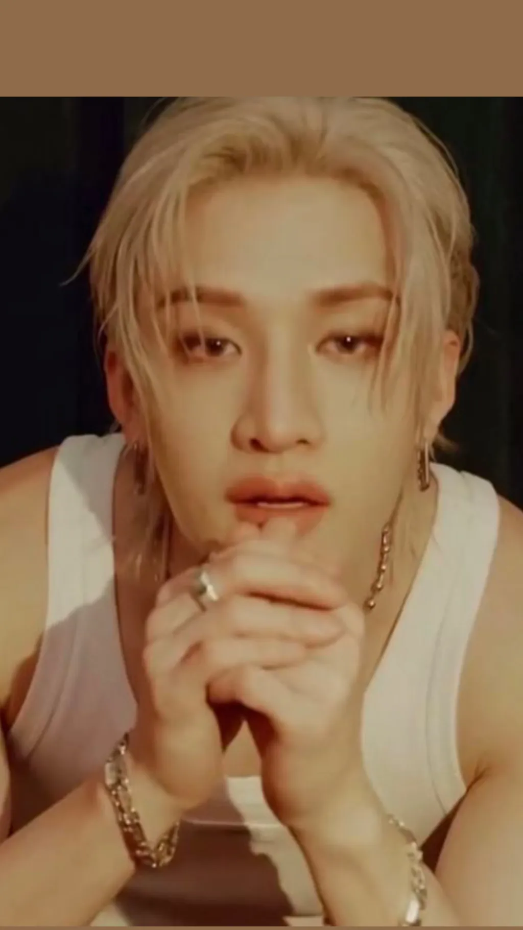 ai character: }>bangchan<[ background