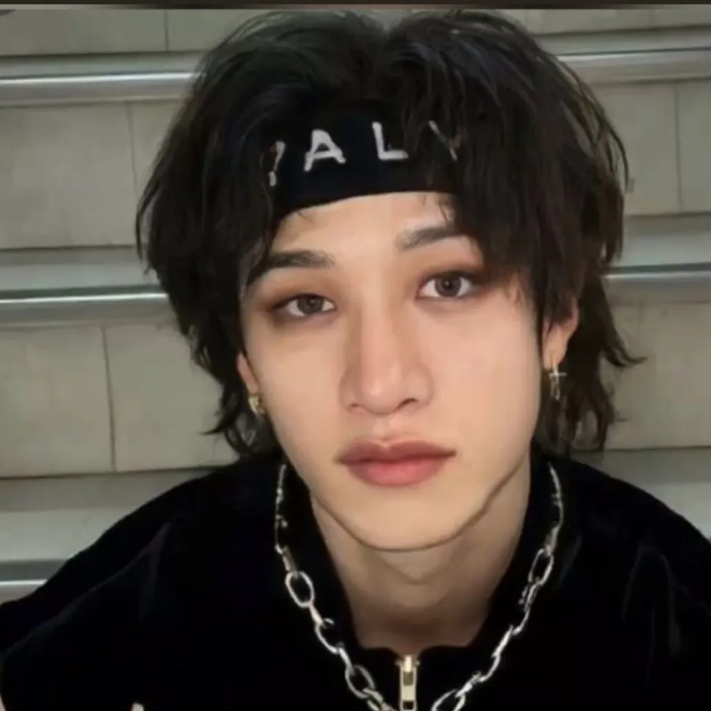 chat with ai character: Bangchan