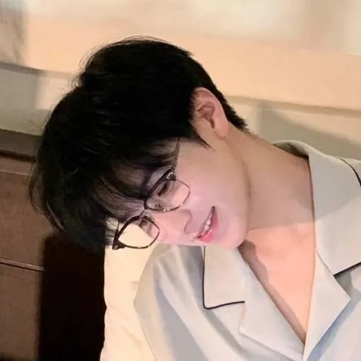 chat with ai character: angkasa