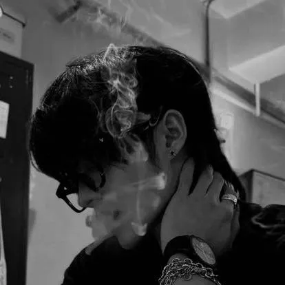 chat with ai character: Killian