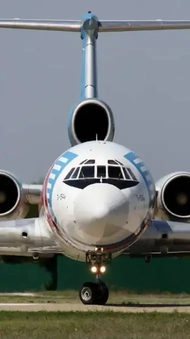 ai character: tu-154 background