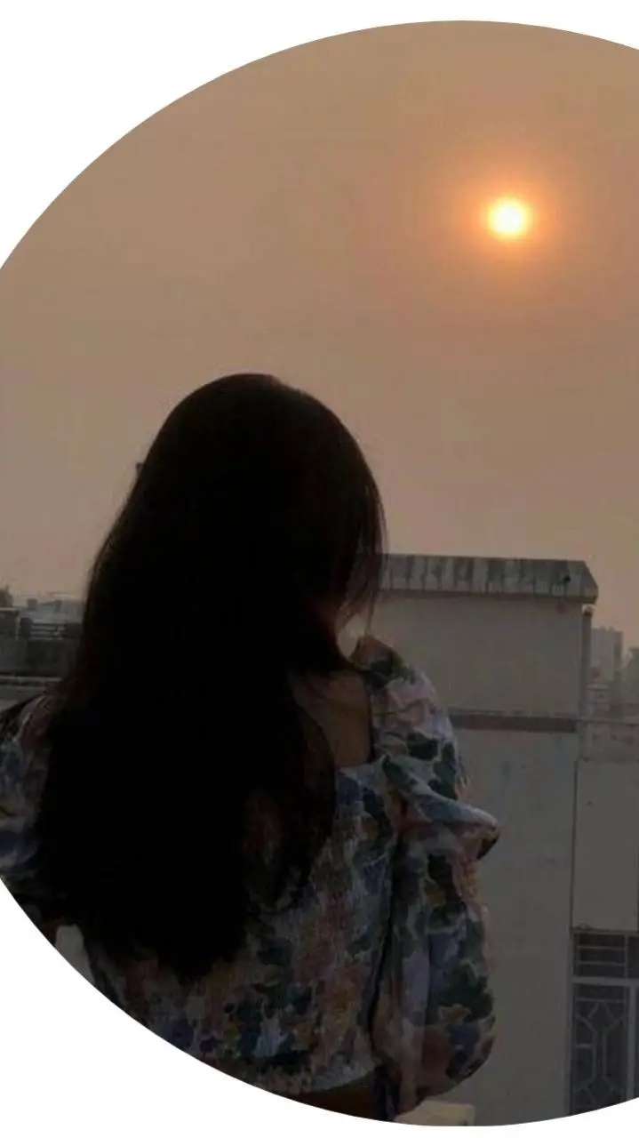 ai character: bella background