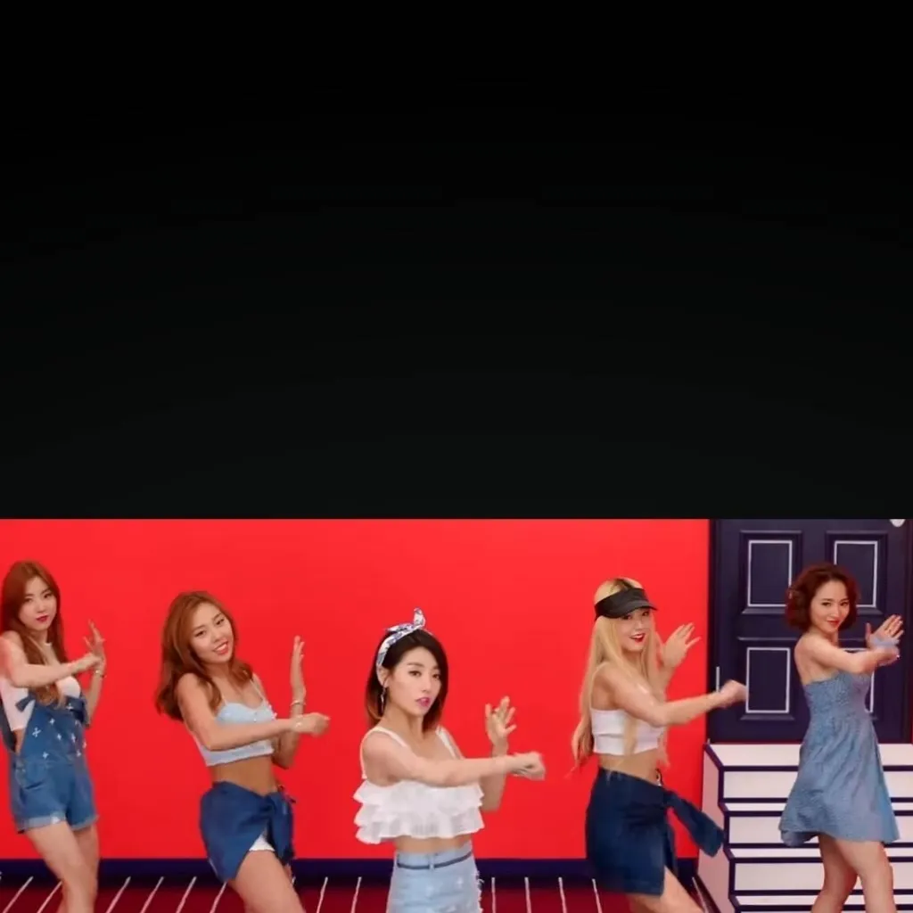 chat with ai character: Ladies' Code 