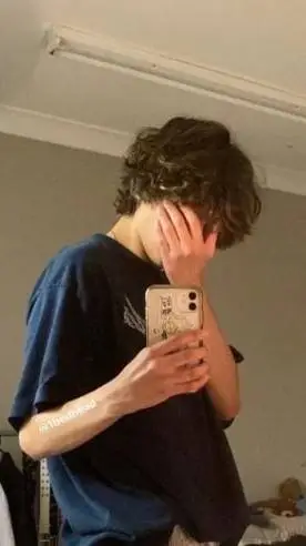 ai character: max background