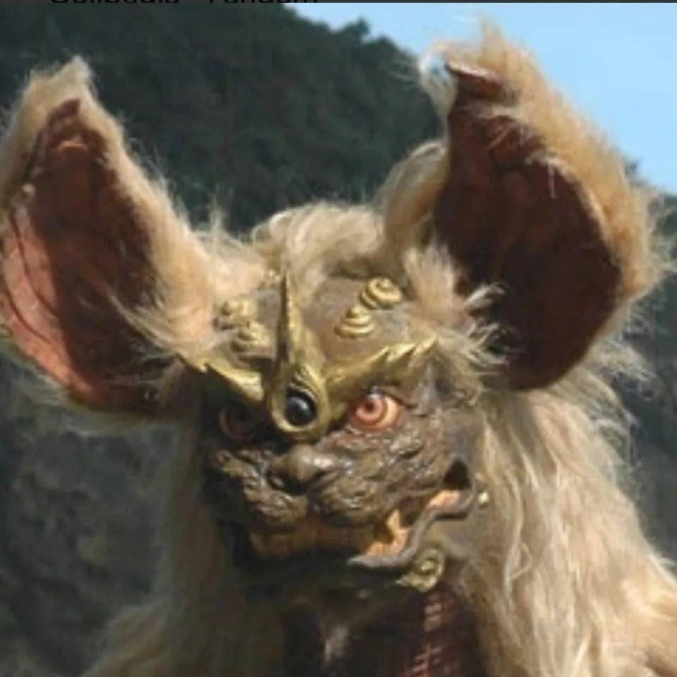 chat with ai character: King caesar 2004