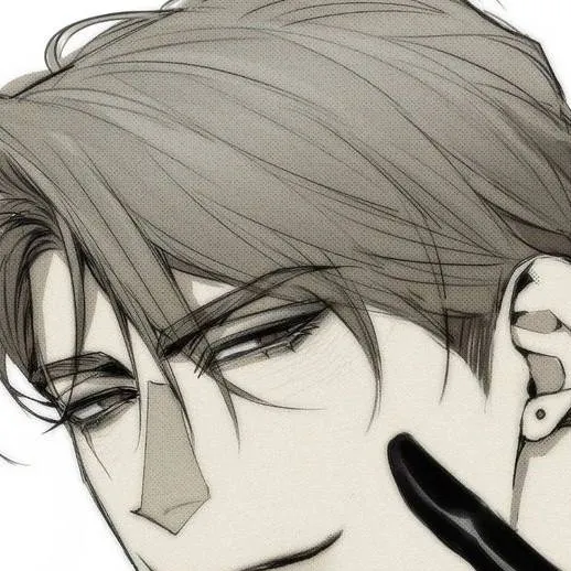 chat with ai character: Evan⋆. 𐙚 ˚