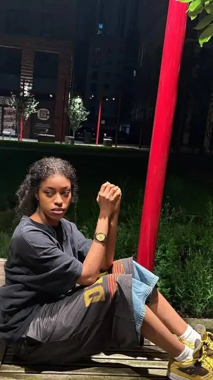 ai character: madi background