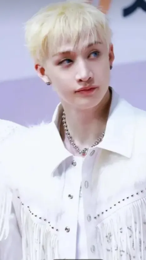 ai character: Bangchan  background