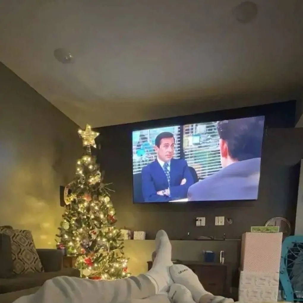 chat with ai character: James 