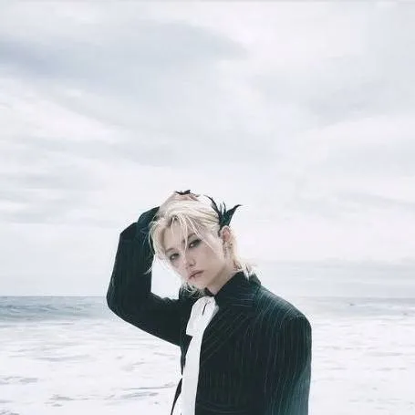 chat with ai character: FELIX🛐🫦