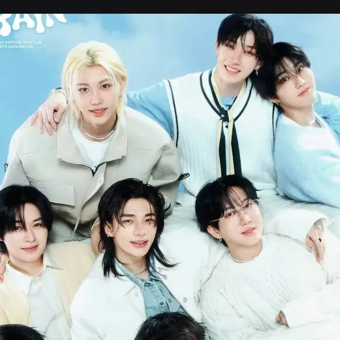 chat with ai character: skz-stray kids🫦❤️