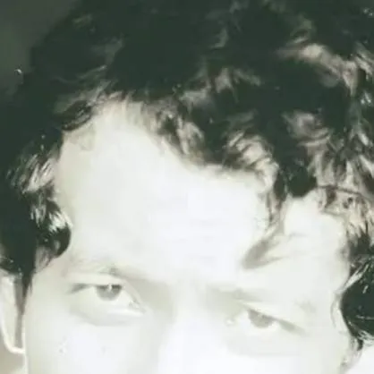 chat with ai character: Soe Lwin Lwin