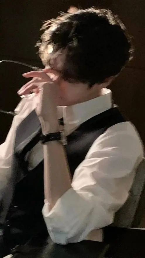 ai character: Jake Volkov background