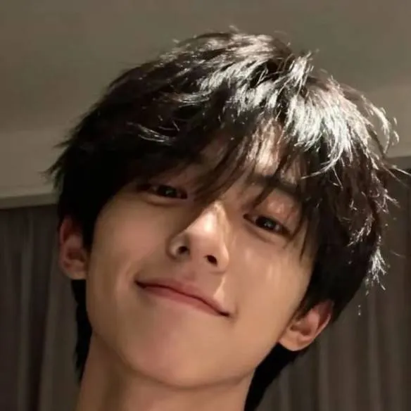 chat with ai character:  Hao