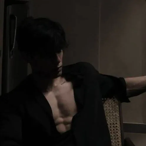 chat with ai character: Jake Volkov