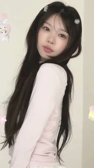 ai character: Moka(ILLIT) background