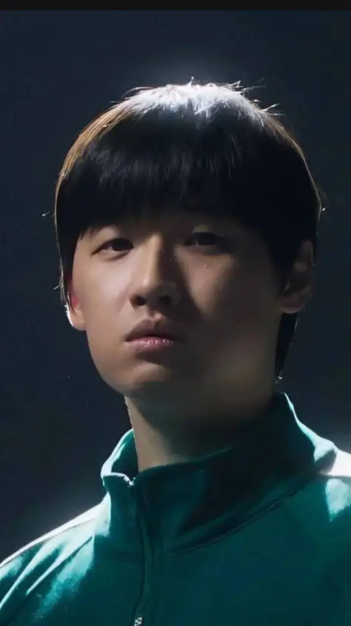 ai character: Min-su  background