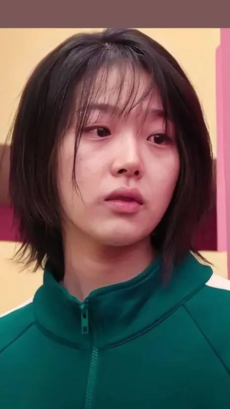 ai character: Young-mi  background