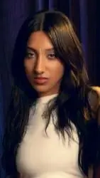 Talkie AI - Chat with Lara