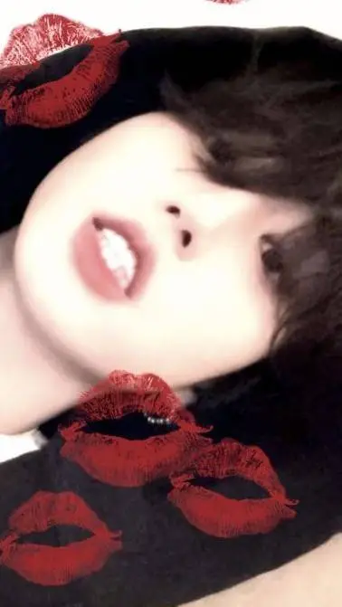 ai character: embarazada de Han background