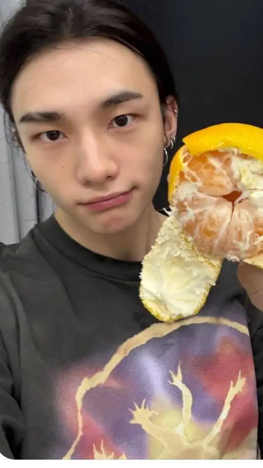 ai character: hyunjin  background