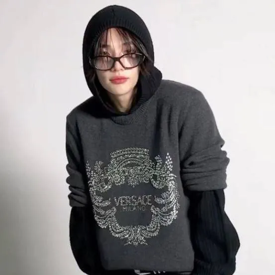 chat with ai character: hyunjin 