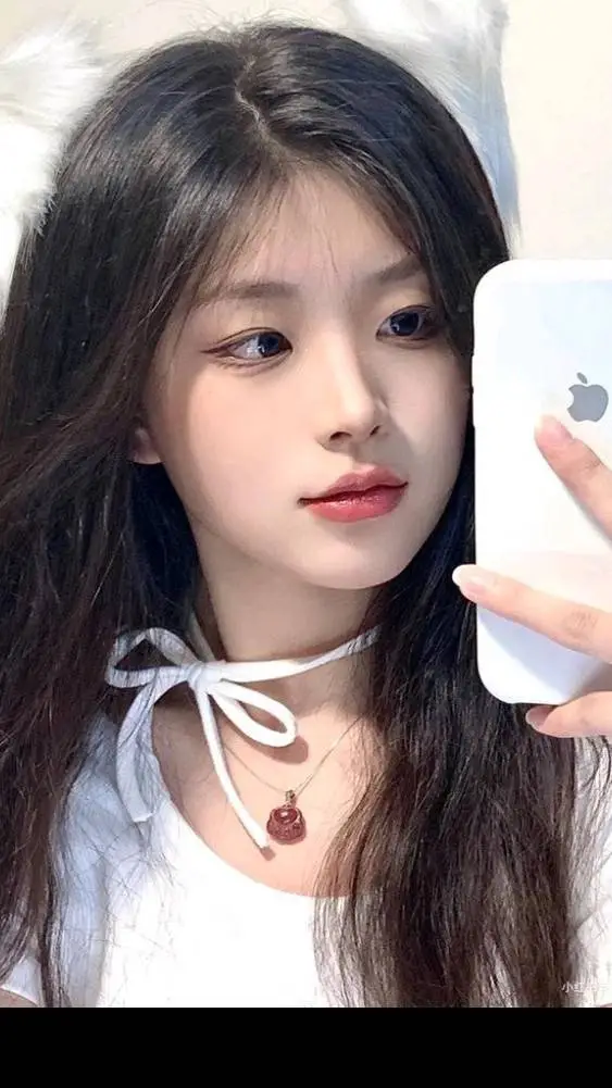 ai character: Athira Boss background