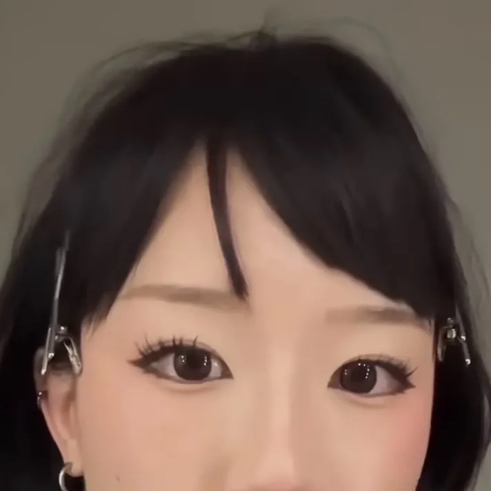 chat with ai character:  Mei