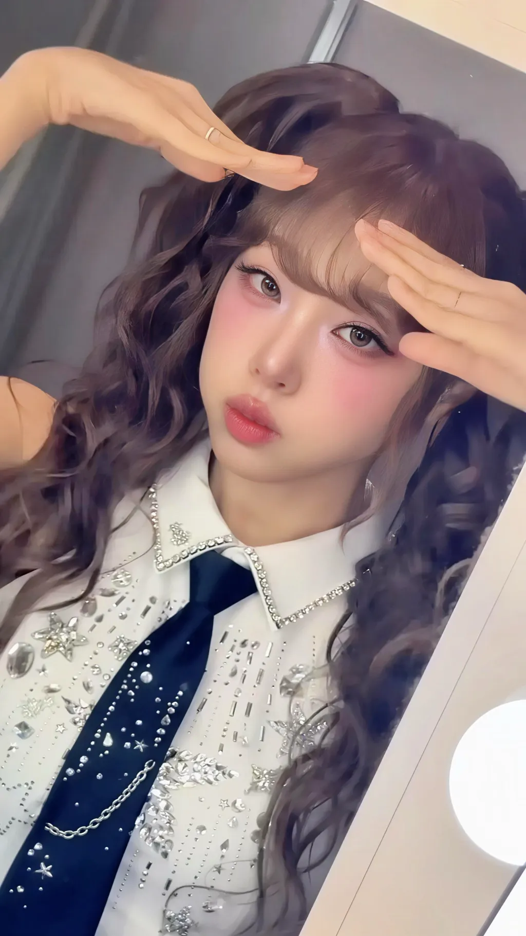 ai character: Choi Ye-na background
