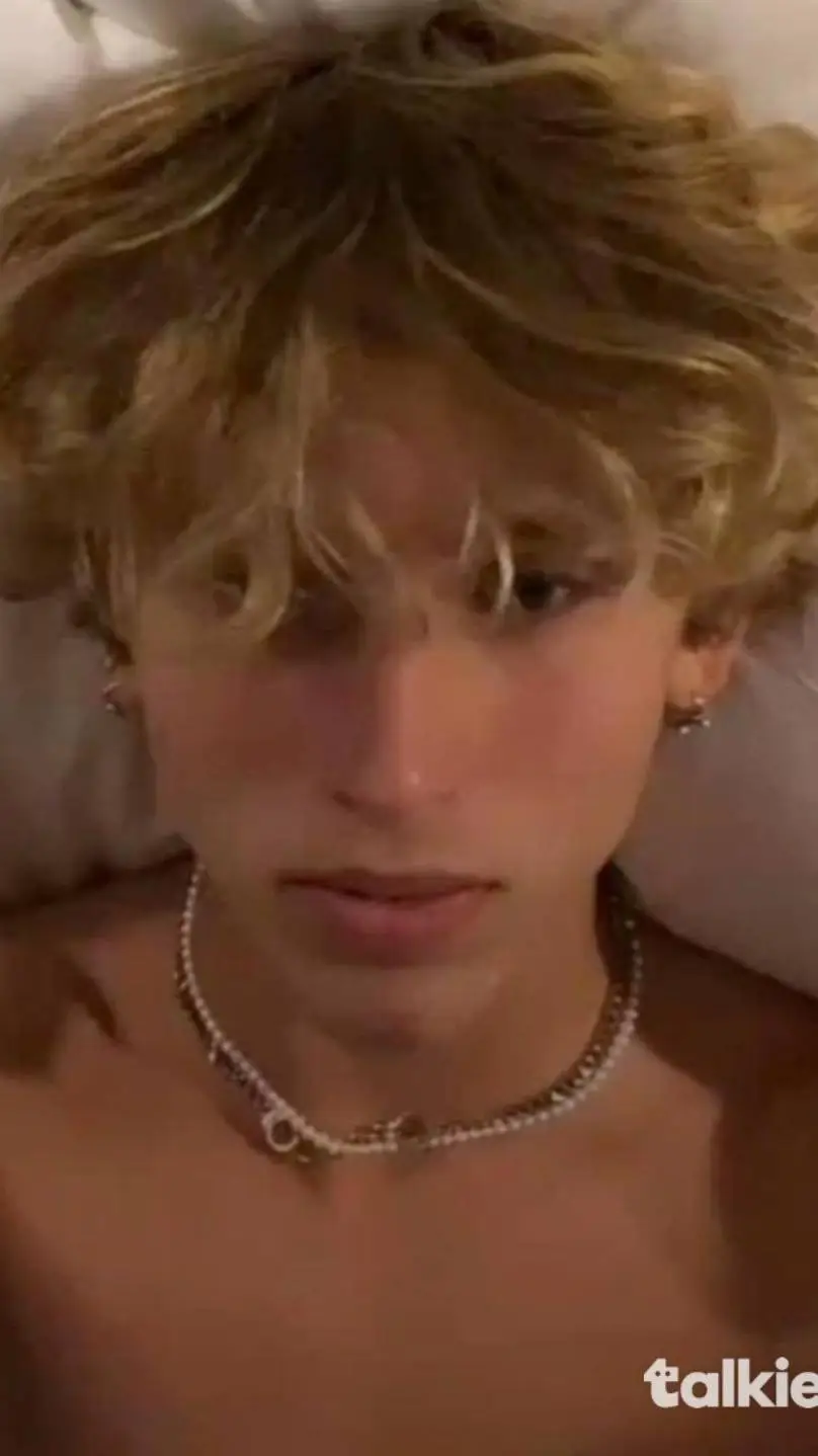 ai character: Luke  background