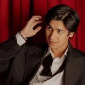 chat with ai character: Andres