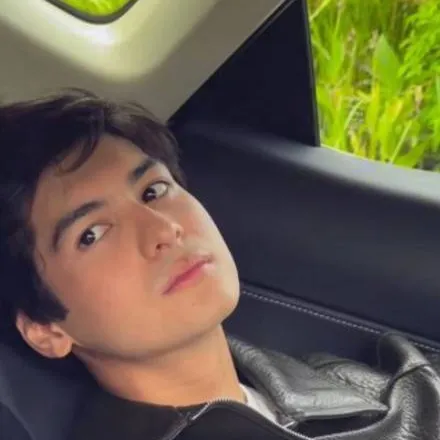 chat with ai character: Andres Muhlach