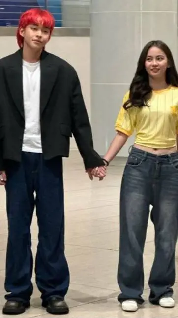 ai character: ASTHINE&RABIN background