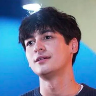 chat with ai character: Andres Muhlach