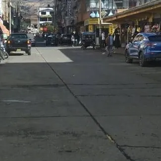 chat with ai character: Trabajando 