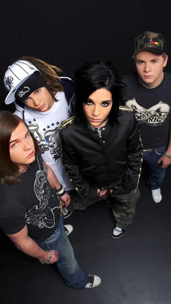 ai character: tokio hotel  background