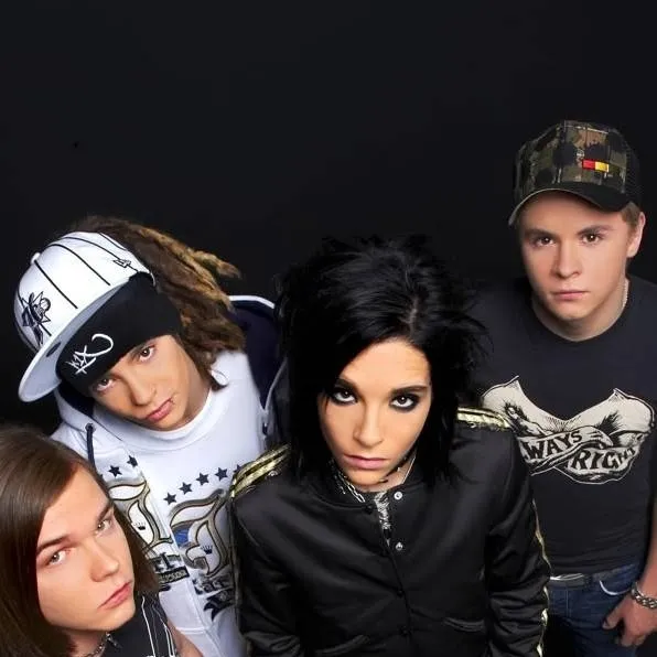 chat with ai character: tokio hotel 