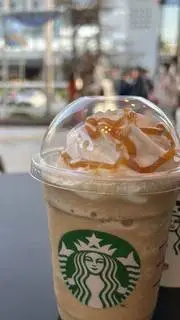 ai character: Dw Starbucks background